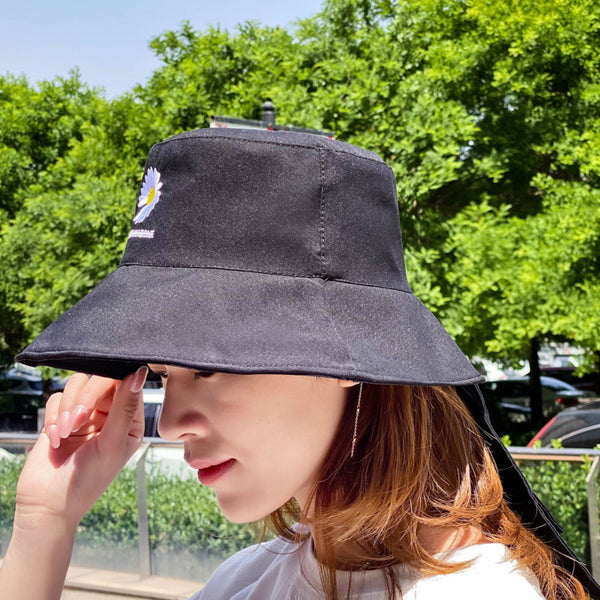 Small daisy bucket hat fashionable solid color UV protection Korean version spring and summer new embroidered women's sunshade sunscreen hat basin hat