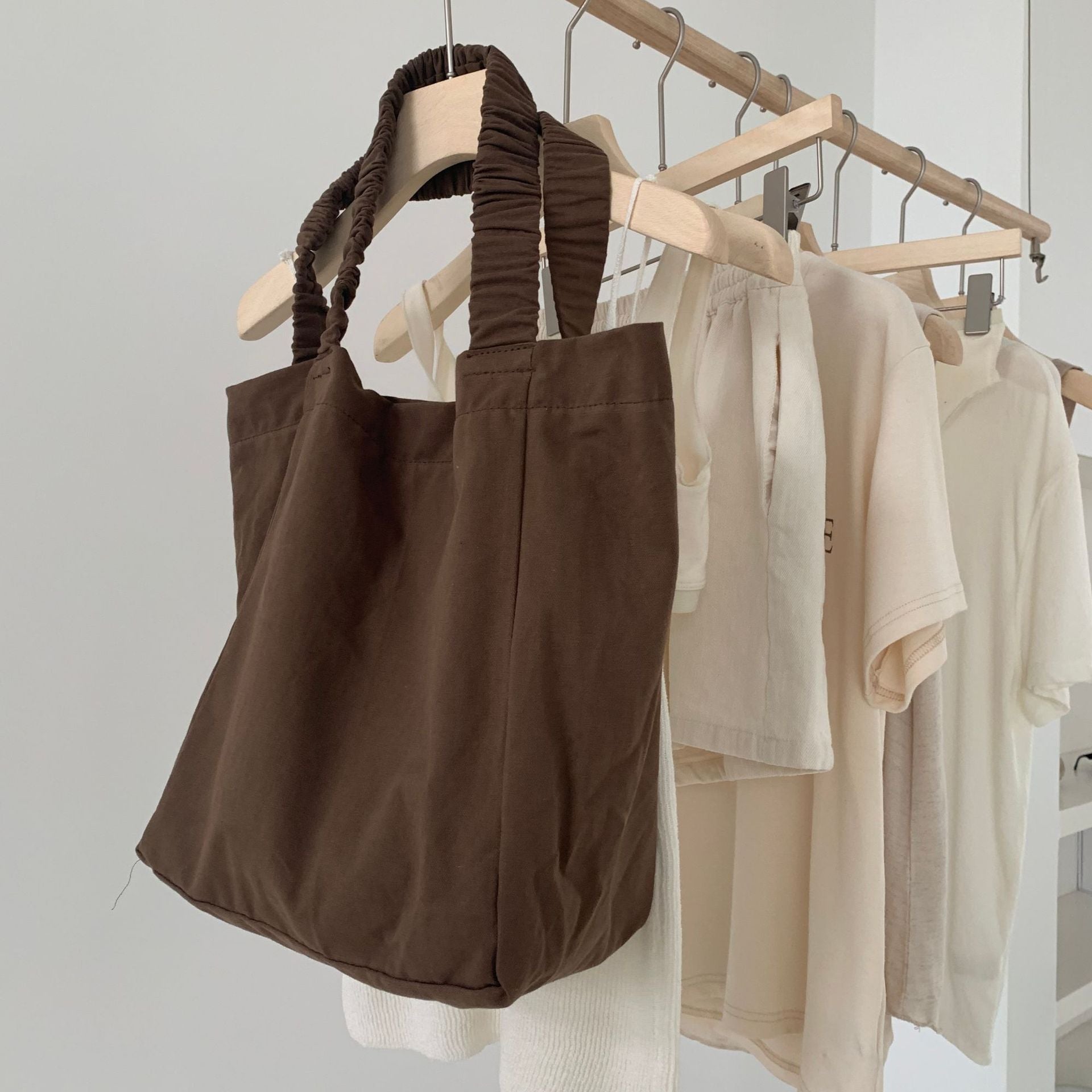 Bags Women's bags New textured shoulder bags Leopard print canvas bags Folded shoulder straps Large solid color capacity handbags