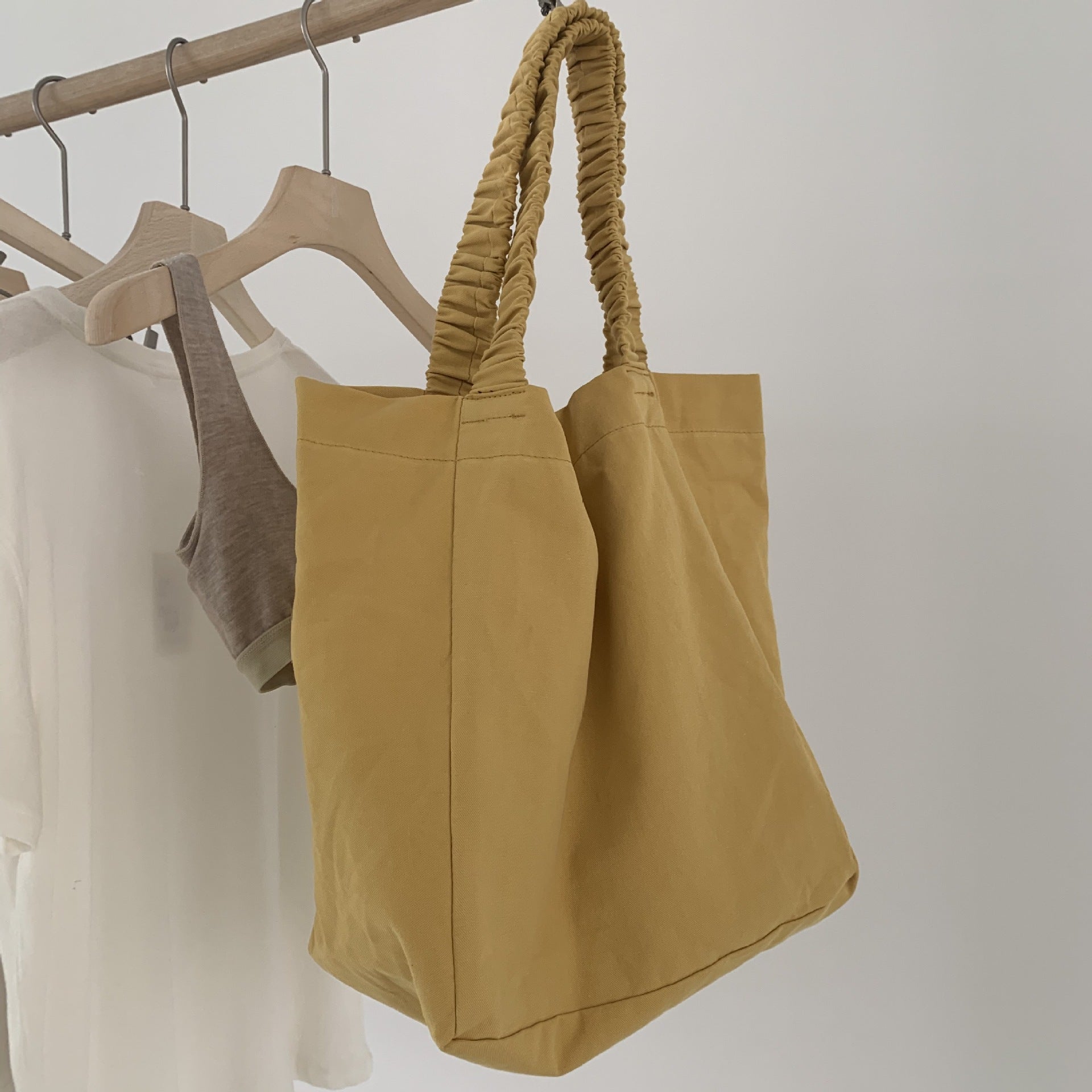 Bags Women's bags New textured shoulder bags Leopard print canvas bags Folded shoulder straps Large solid color capacity handbags