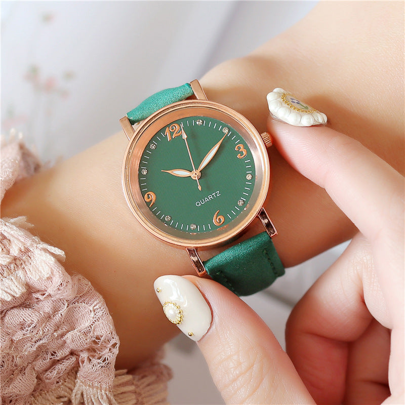 New arrival: women's luminous watch with leather strap - casual fashion trend, wholesale direct from watch manufacturer