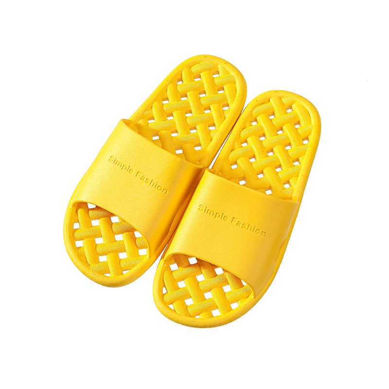 Women's summer indoor slippers, men's bathroom slippers, couple's hollow-out drainage soft sole non-slip slippers, breathable and comfortable