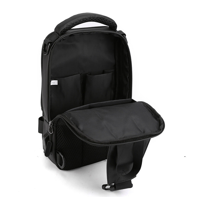 Cross-border exclusive supply for new fashion trends, men's breast bags, multi-functional USB charging, casual shoulder messenger bags, wholesale.