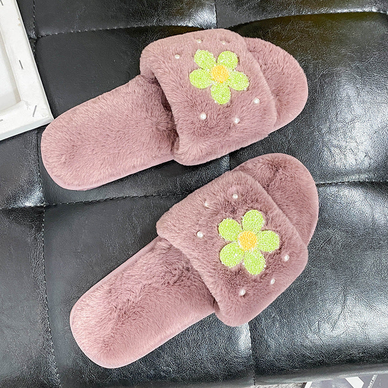 Furry slippers women's outwear popular same style 2024 new autumn and winter pearl flower furry slippers cute stuffed cotton slippers