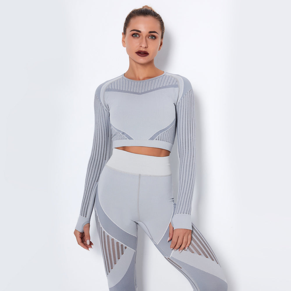 In stock! european and american influencer-approved seamless knit, sexy, moisture-wicking, long-sleeve yoga top for sports, fitness, and running