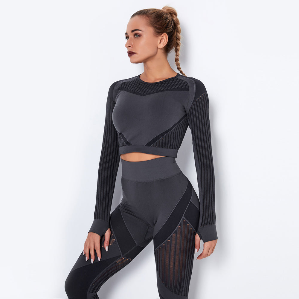 In stock! european and american influencer-approved seamless knit, sexy, moisture-wicking, long-sleeve yoga top for sports, fitness, and running