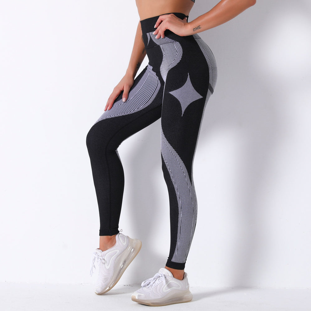 Clearance: european and american influencer-approved seamless knit sexy striped breathable moisture-wicking yoga pants for running, sports, and fitness