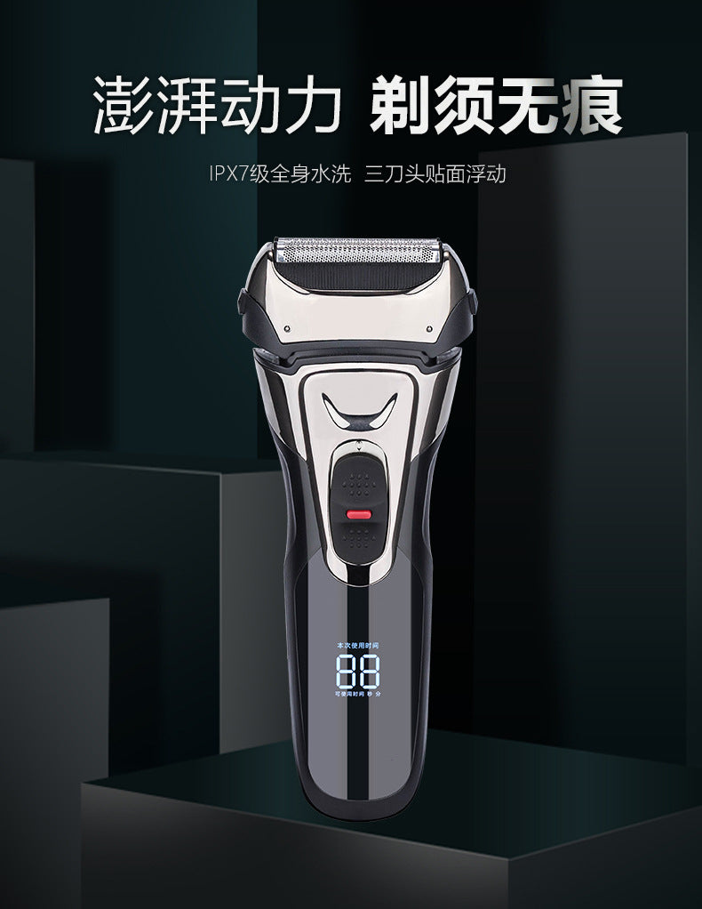Wholesale reciprocating electric shaver for men, triple-blade razor, full body washable, digital display, usb quick charge