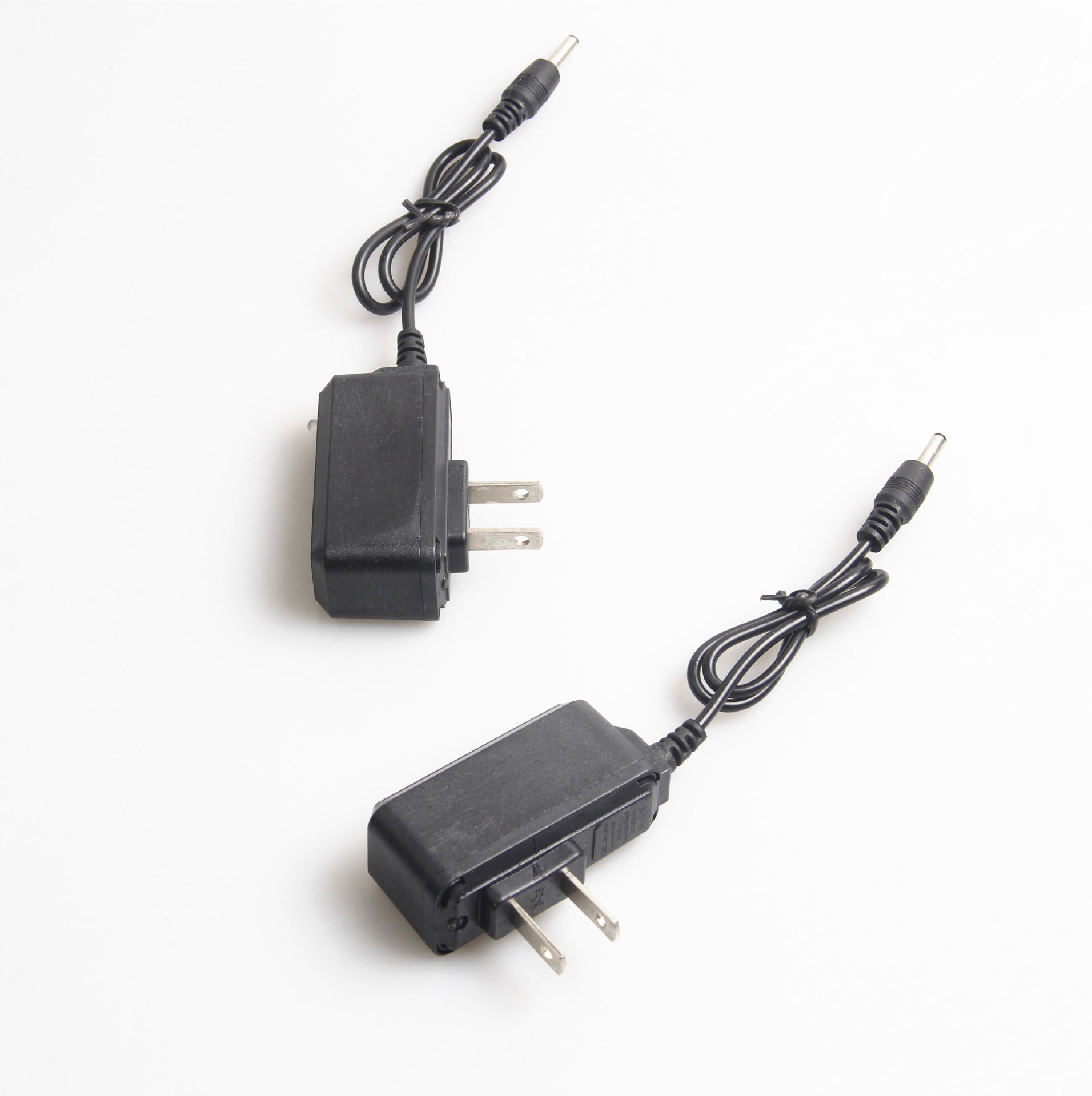 220V power supply direct charge, strong light flashlight lithium battery charger, plug charger