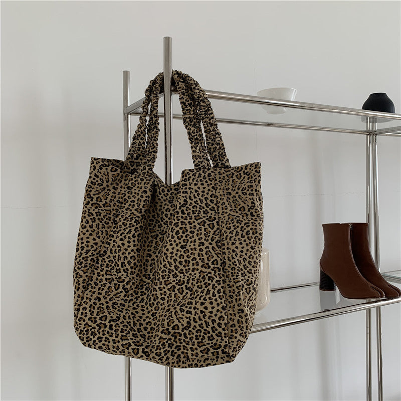 Bags Women's bags New textured shoulder bags Leopard print canvas bags Folded shoulder straps Large solid color capacity handbags