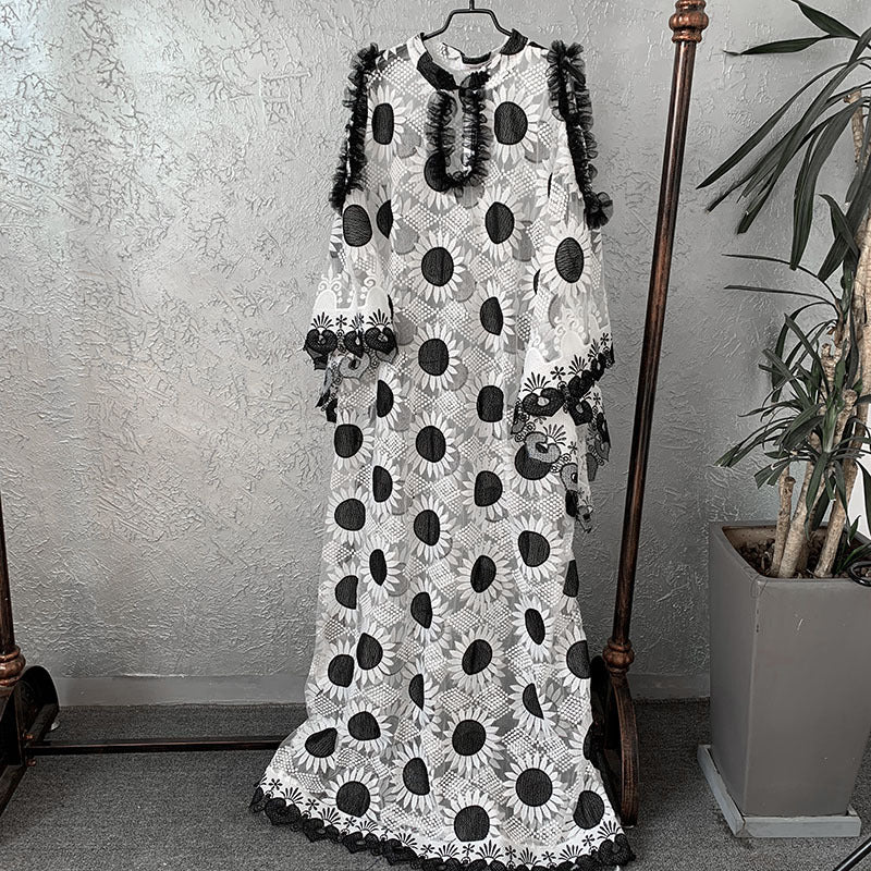 supply black and white embroidered flowers laceloose mesh lace retro buckle bell sleeve long skirt big sale