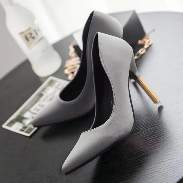 2018 autumn women's shoes new European and American fashion sexy shallow mouth women's single shoes nightclub pointed high heels manufacturers wholesale