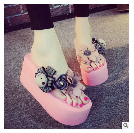 2025 spring/summer new women's beach sandals - ultra high heel, floral design with bear embellishment, fashionable outerwear flip-flops with woven straps