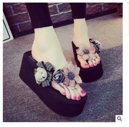 2025 spring/summer new women's beach sandals - ultra high heel, floral design with bear embellishment, fashionable outerwear flip-flops with woven straps