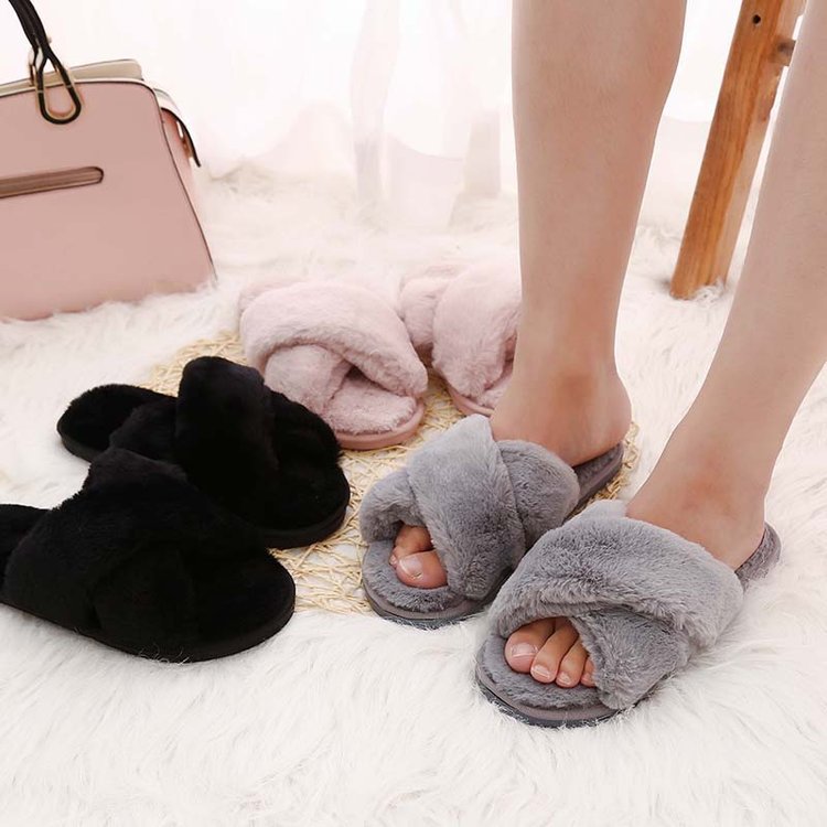 Crossed fur slippers for women 2024fall and winternew arrivalk-stylefashionslimming look one-piece cotton slippers trendyflats slippers for women