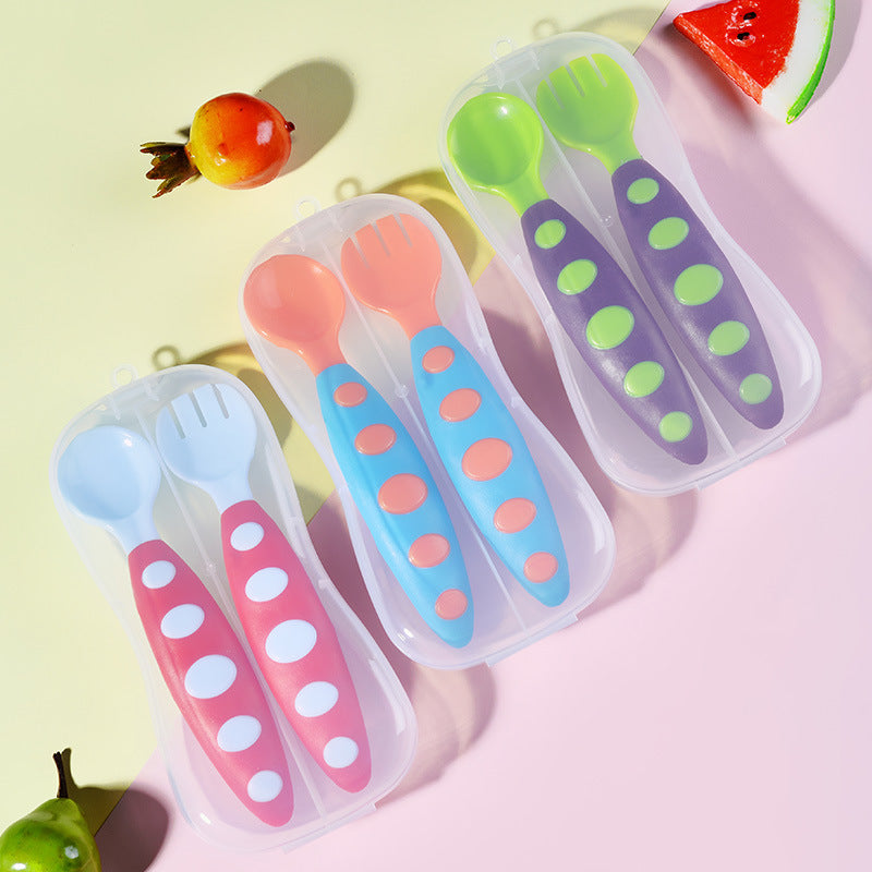 Factory direct sales baby two-color spoon and fork combination set, baby complementary food tableware PP spoons 2 boxed