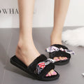 Women's fuzzy slippers - indoor/outdoor, trendy instagram style, flat, fashionable 2024 design - dropshipping available