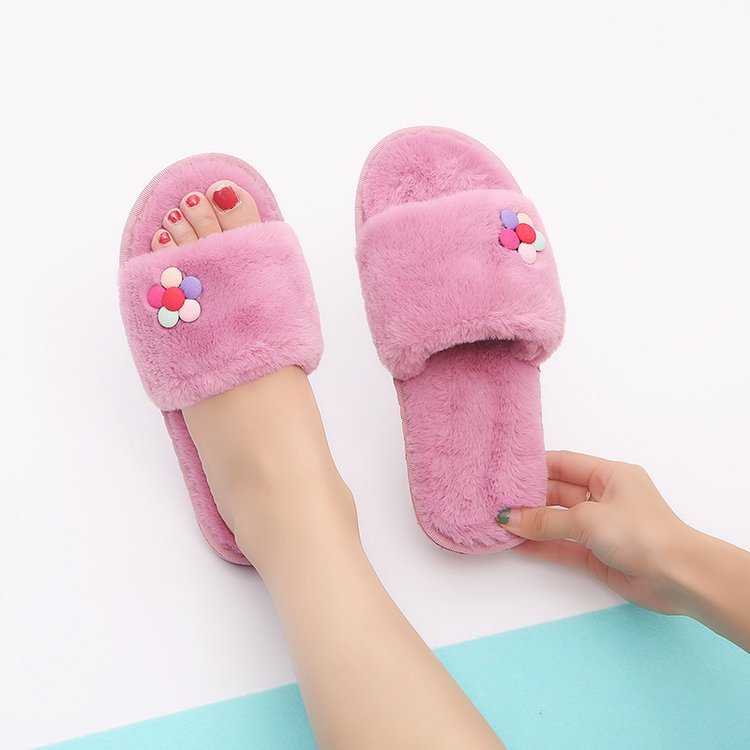 2024 korean style winter cotton slippers - small floral design, flat, one-strap, warm fuzzy slippers for home indoor/outdoor use - direct from the manufacturer