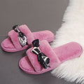 Women's fuzzy slippers - indoor/outdoor, trendy instagram style, flat, fashionable 2024 design - dropshipping available