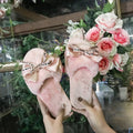 Fuzzy slippers with bow for women, new korean style fashionable outdoor one-strap flat slippers for autumn/winter 2024, home slippers
