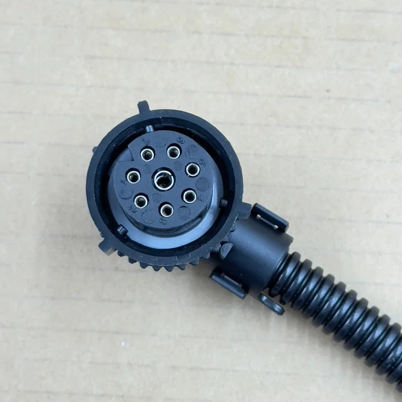 Shacman delong x3000 tail light plug