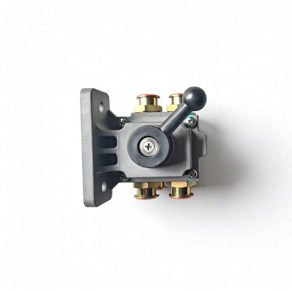 Sinotruk howo truck spare parts wg9925550872 oil tank electric steering valve