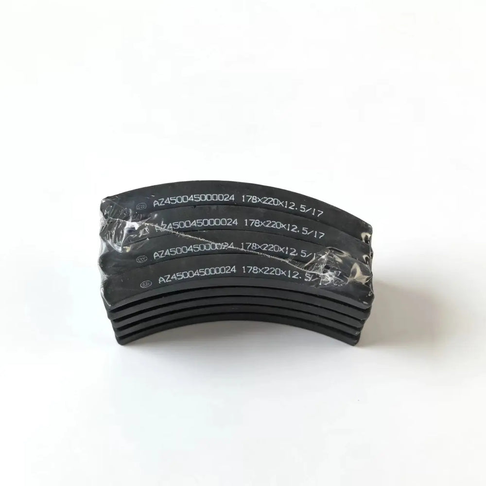 Sinotruk howo truck spare parts brake lining az450045000024