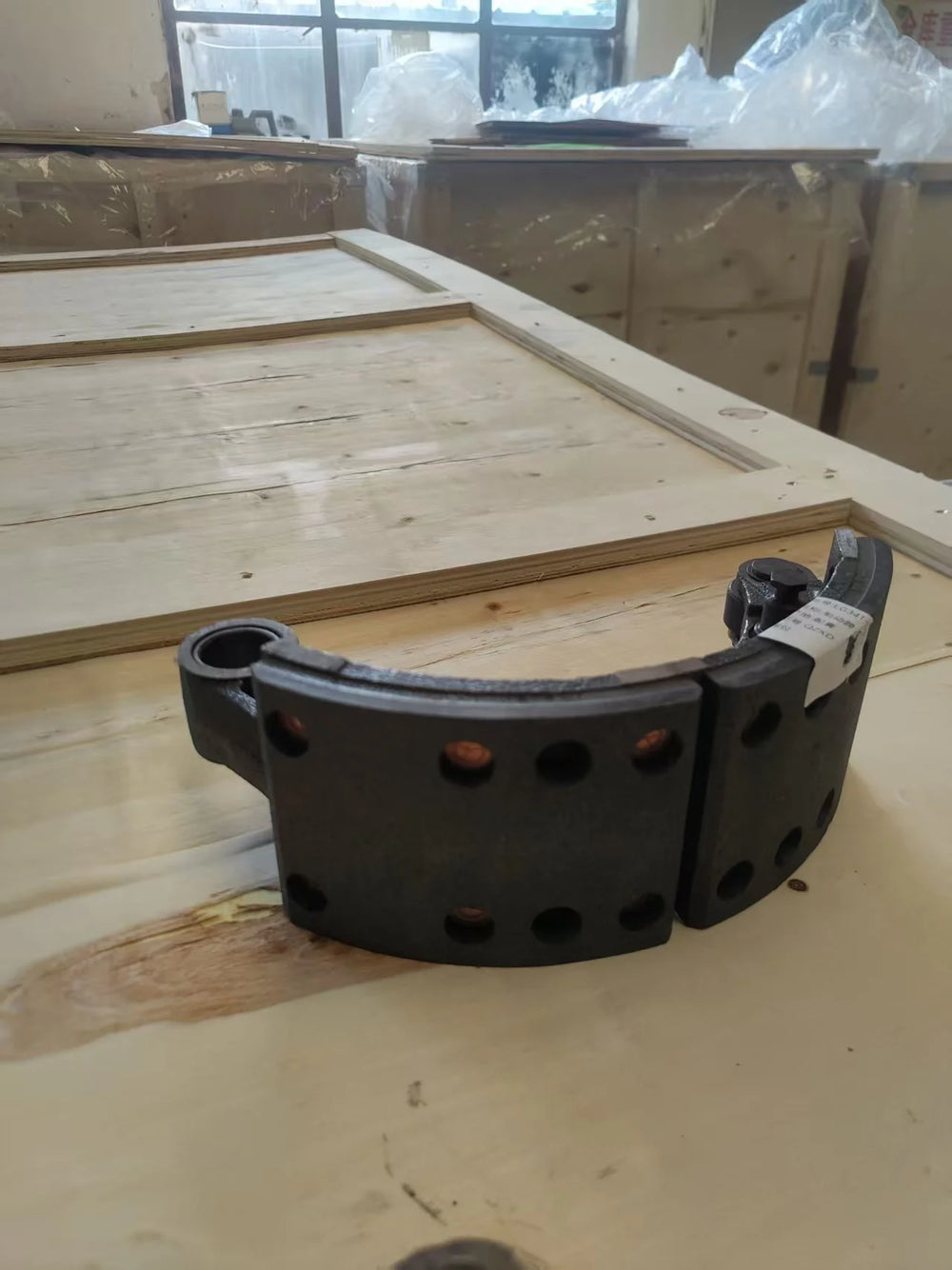 Sinotruk howo light truck brake shoe lg341-3502129