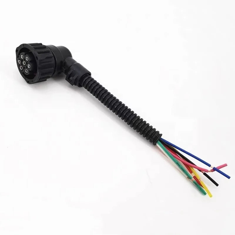 Faw j6 7-hole female tail light plug