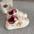 Trendy chinese chic niche versatile graffiti print skate shoes 2026 new ins spring/summer casual white sneakers student campus style