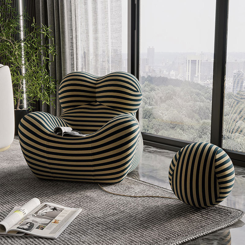 Factory direct supply personalized mother's embrace sofa chair designer creative lazy lounge chair popular hydrangea casual chair
