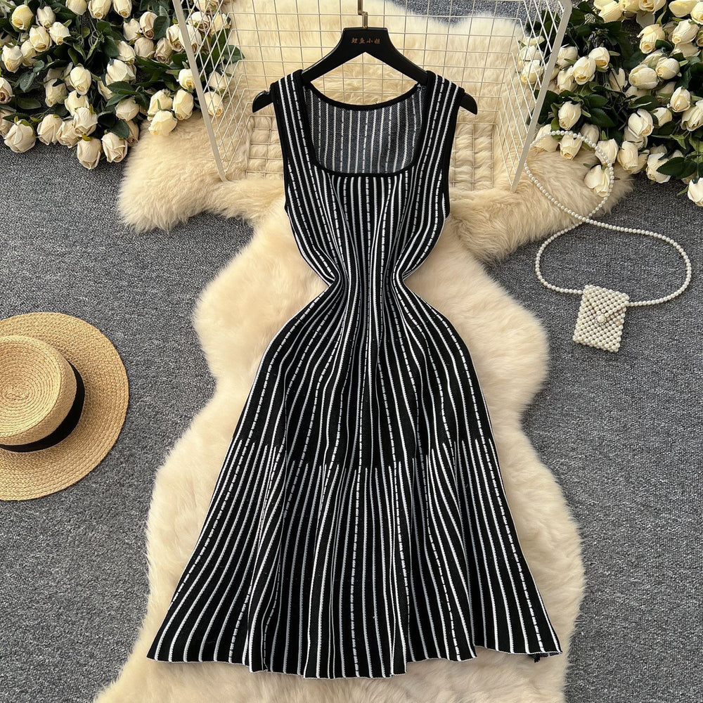 Classysense niche style square neck sleeveless stripesknittingdress women's summer waist slimming looka-line sweater vest dress