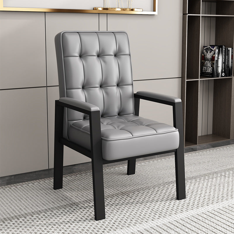 High-end, thickened mahjong chairs specifically designed for card and chess rooms. modern, minimalist study chairs, comfortable and suitable for extended sitting, with high legs for elderly users