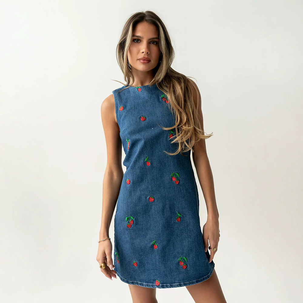 cross-border   fashion trend vest: versatile round neck sleeveless printed polka dot slim-fit sexy top