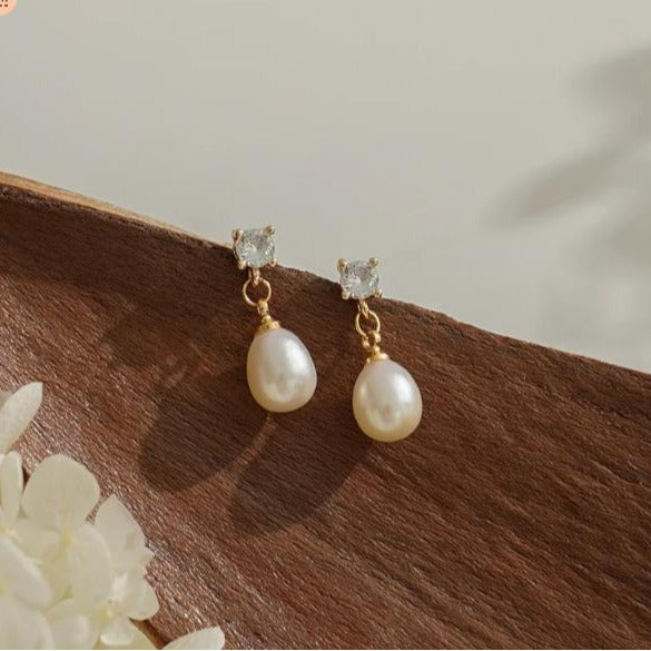 2024 new fashionable light luxury pearl earrings - versatile korean style, trendy and chic