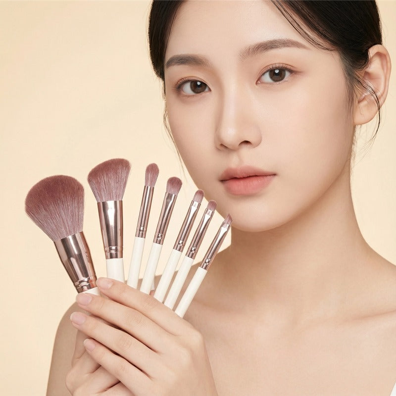 Complete set of small waist makeup brushes for novices, no brush marks, dust brushes, soft bristle brushes, eye shadow brushes, a complete set of makeup brushes