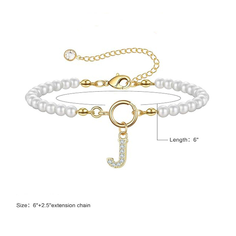 European and american cross-border faux pearl bracelet with 26 english alphabet pendant design - minimalist chic handmade beaded jewelry