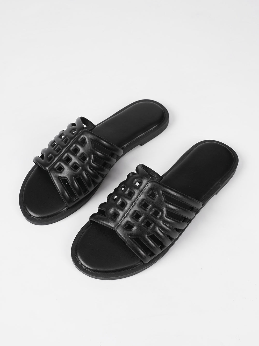fashion french retro sandals women's summer outdoor wear flat soft leather non-slip flip-flops wholesale