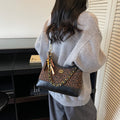 Trendy retro handbag: stylish color block design, versatile chanel-inspired shoulder & crossbody bag for autumn/winter 2025