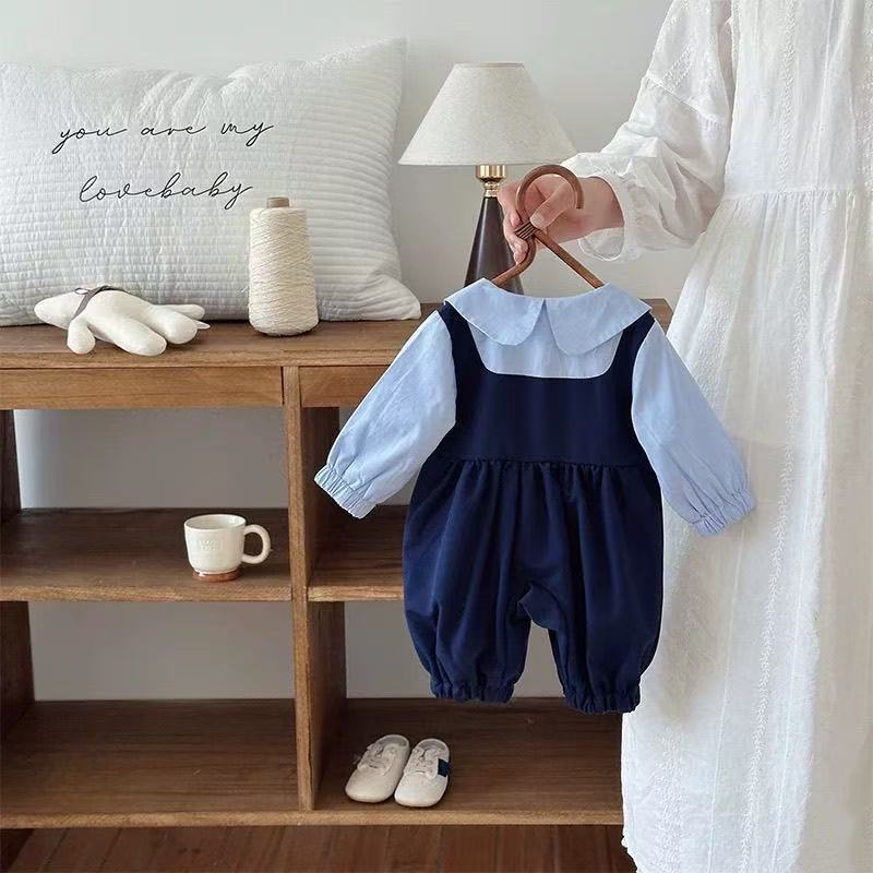 Baby onesie cartoon outing clothes super cute butt-covering baby newborn khaki college romper onesie