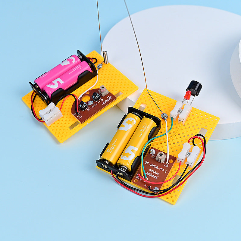Radio telegraph children's classroom small invention physical science small experiment DIY handmade technology production materials