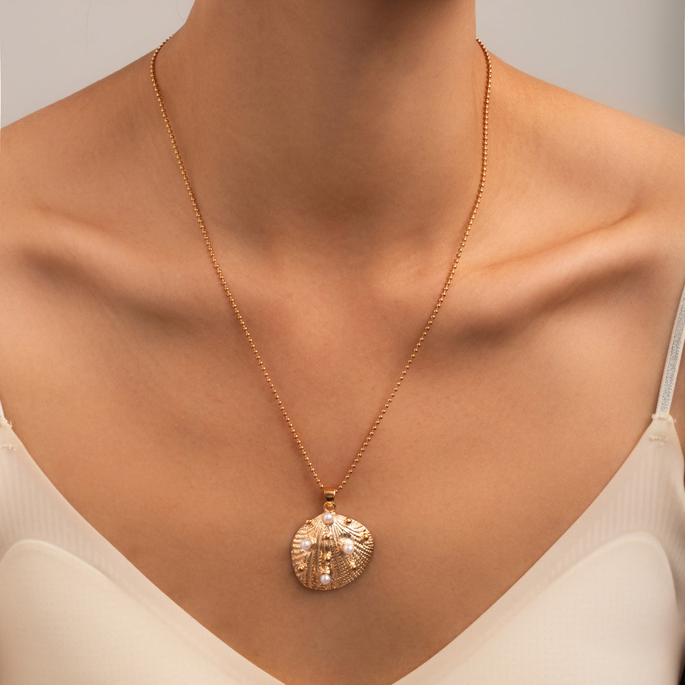 Wholesale seashell necklaces - european & american cross-border niche design jewelry for women - ocean-themed fashion with enamel seashells, starfish, and choker necklaces