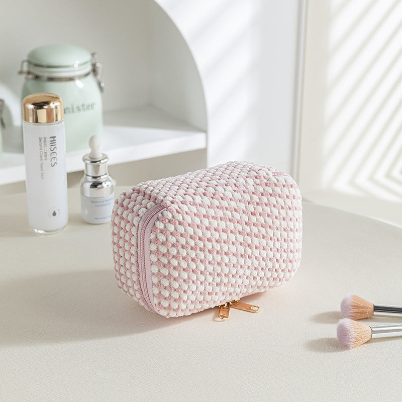 Flannel cosmetic bag, portable, hand-held red envelope, corduroy classification, flip bag, large-capacity portable storage bag set.