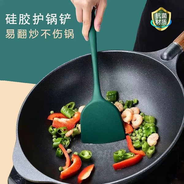 Silicone shovel, non-stick pan special cooking shovel, household silicone spatula wooden handle set kitchen utensils