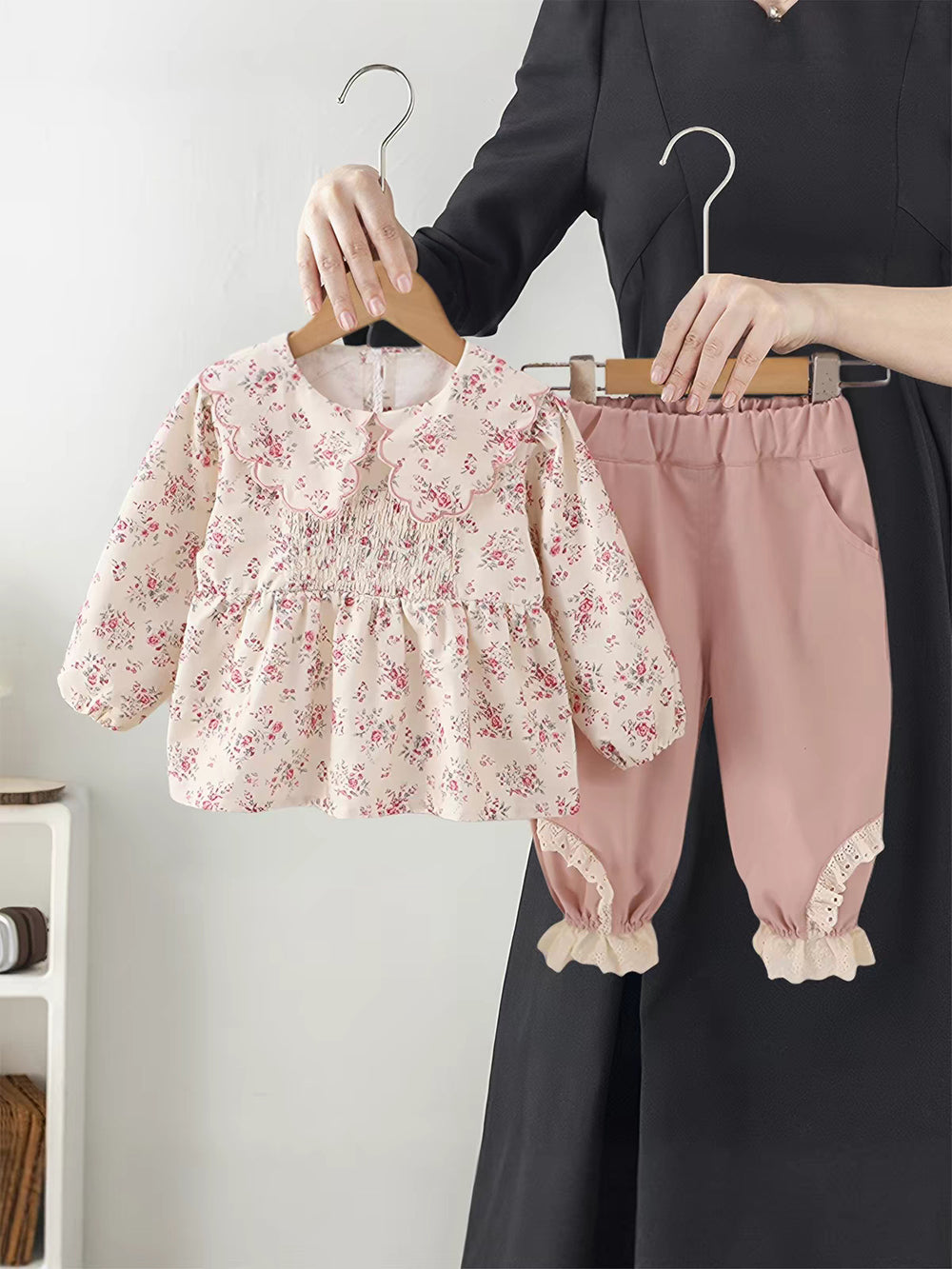 Girls' stylish autumn outfit set  new children's autumn shirt and pants two-piece set for little girls