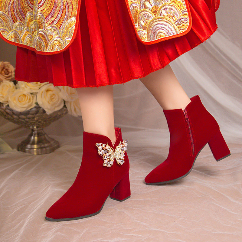 2024fall and winteroutwearfashionboots women's pointed toe thin heel xiuhu red bridal shoes pearl suede short boots