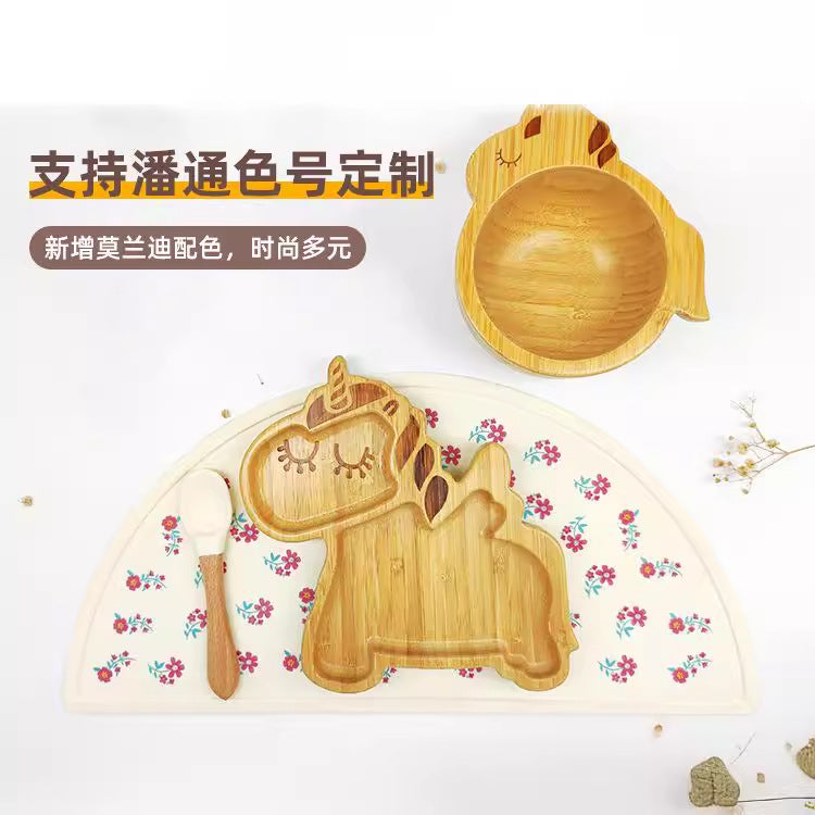 Bamboo plate set, food grade silicone fork and spoon wooden plate baby creative animal tableware set