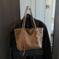 High-end retro soft leather women's bag 2026 new simple tote bag cross-border easiest for matchpure color handbag armpit bag