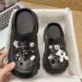 Women's clogs - new 2024 summer collection: chunky sole, non-slip, trendy office-ready, height-increasing, closed-toe sandals for beach and everyday wear