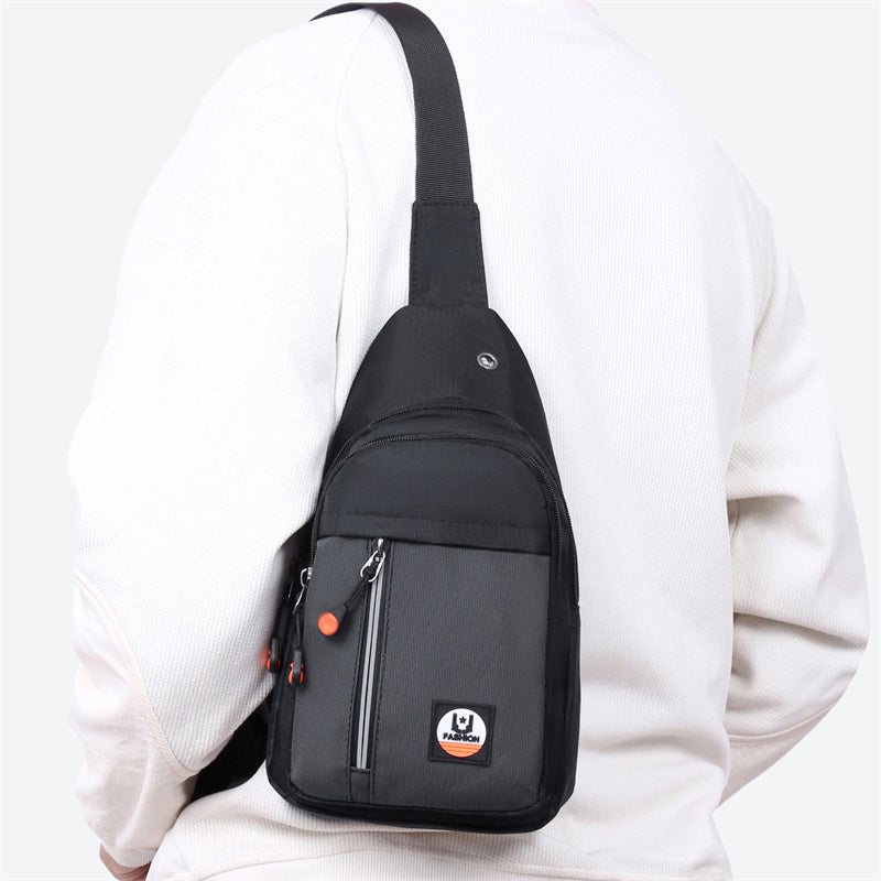Foreign trade new men's breast bag Korean version multi-layer storage versatile shoulder bag going out trendy sports cycling messenger bag