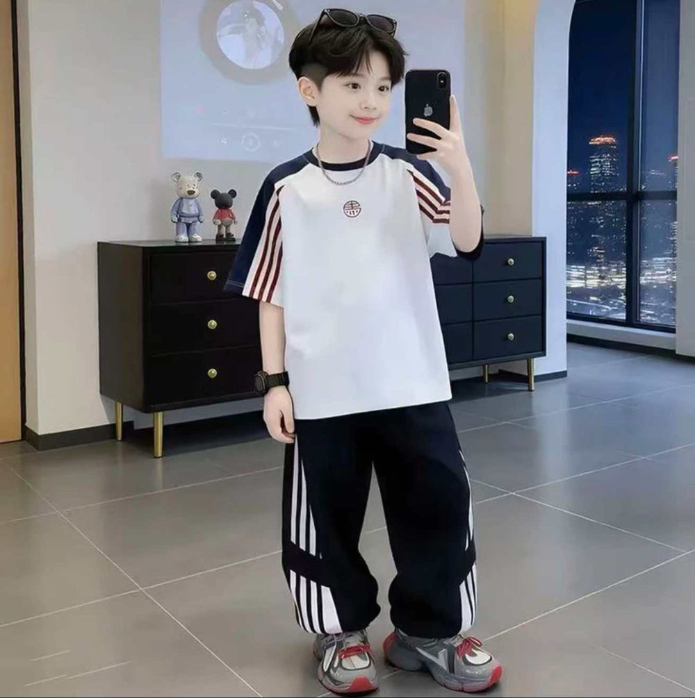 Boys and girls summernew arrival thin short-sleeved t-shirtpants sports suitfashionabletz001